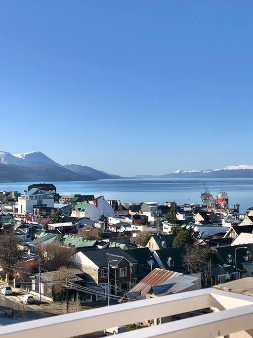 Departamento Bella Vista Ushuaia Apartment Exterior photo